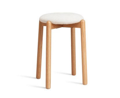 Y83T04 stool
