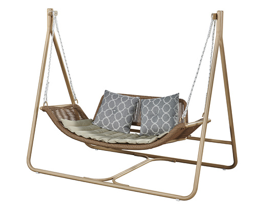 Outdoor leisure swing
