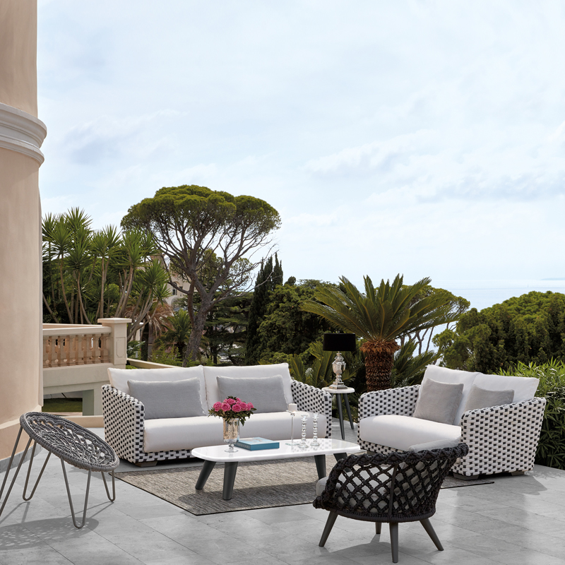 RIVIERA LOUNGE ARMCHAIR