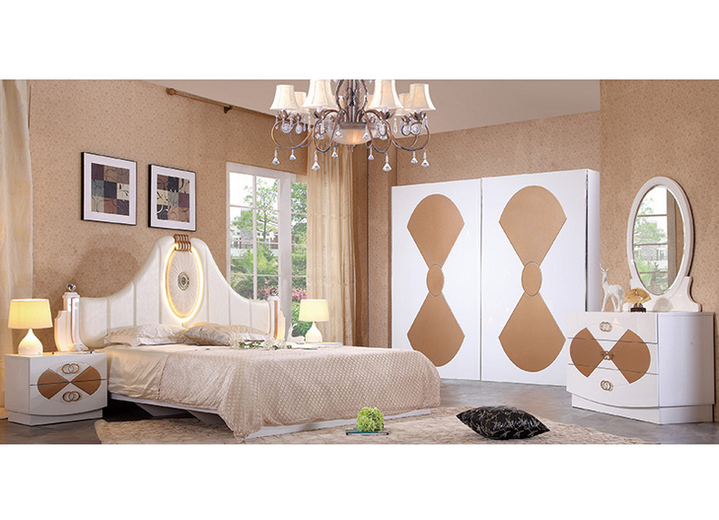 641# Bedroom Furniture Set