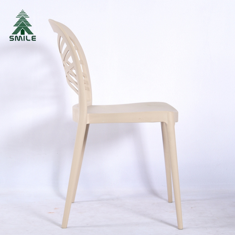 High Quality Modern Design For Dining Plastic Chair with Metal Legs