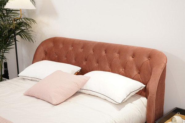 Loren Velvet tufted king size beds Original design