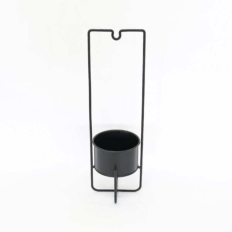 Metal flowerpot stand