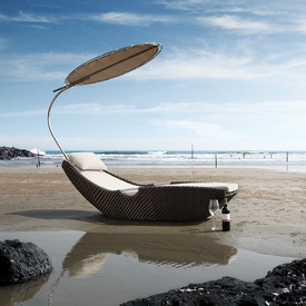 Sail Boat-shaped Rattan Chaise Lounge