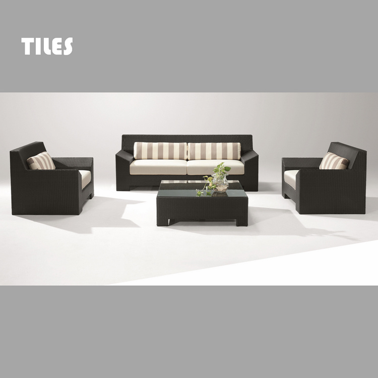 Tiles Black Wicker Patio Furniture Set