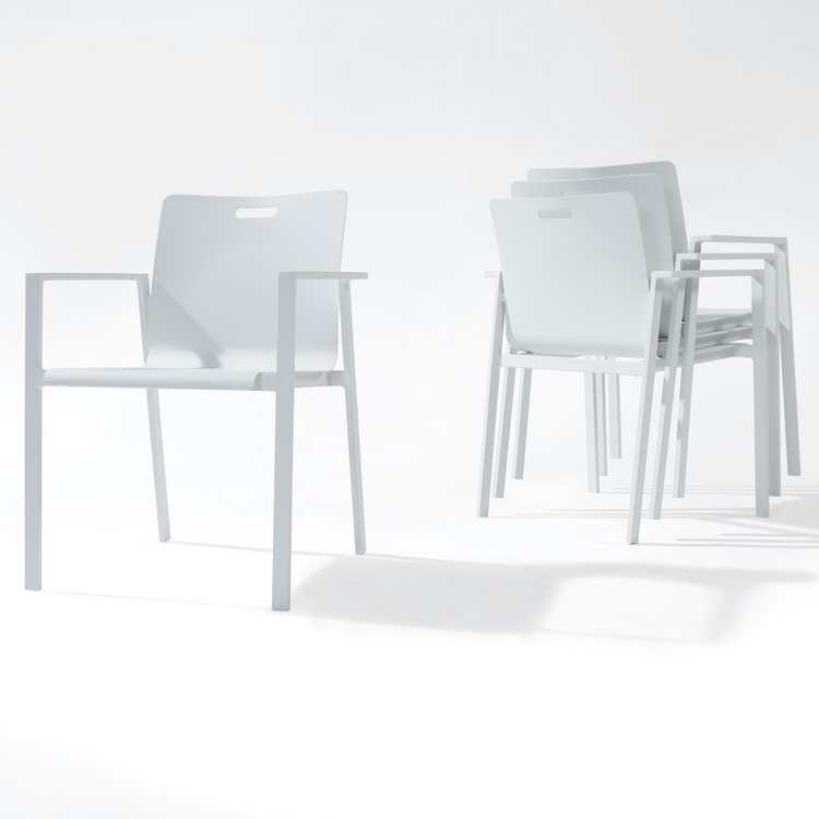 Montreal Scandinavian Outdoor Dining Furniture Set