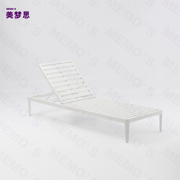 LB-008 Sunlounge