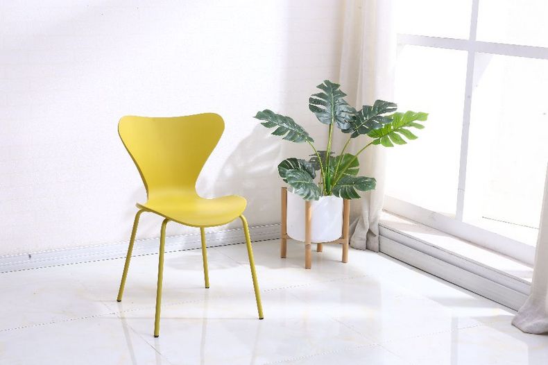 Modern Design Colorful Plastic Dining chair