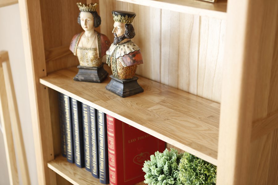 2021 New Design Modern Stye Natural Solid Oak Bookcase for Home furniture