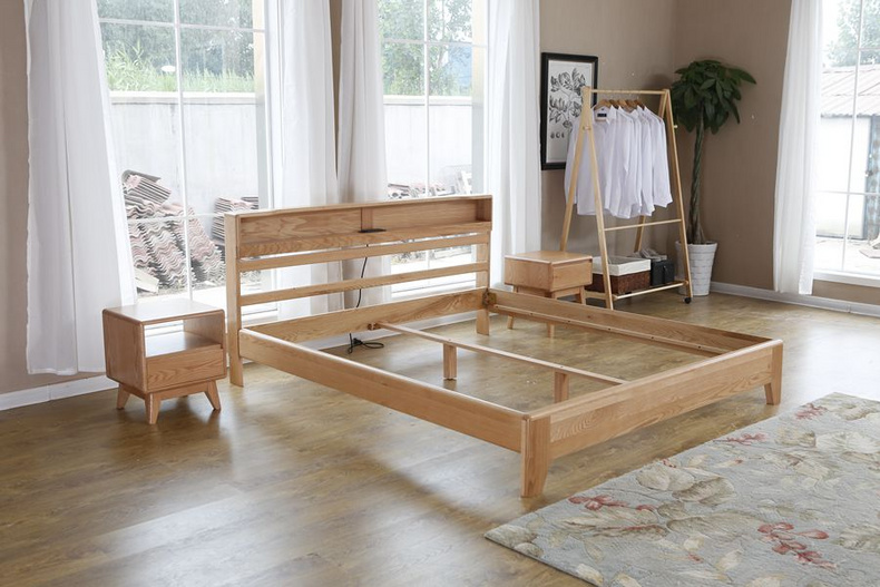 2021 New Design Nordic Stye Natural Solid  WoodKing Size Bed with soft bed head for Bedroom furniture