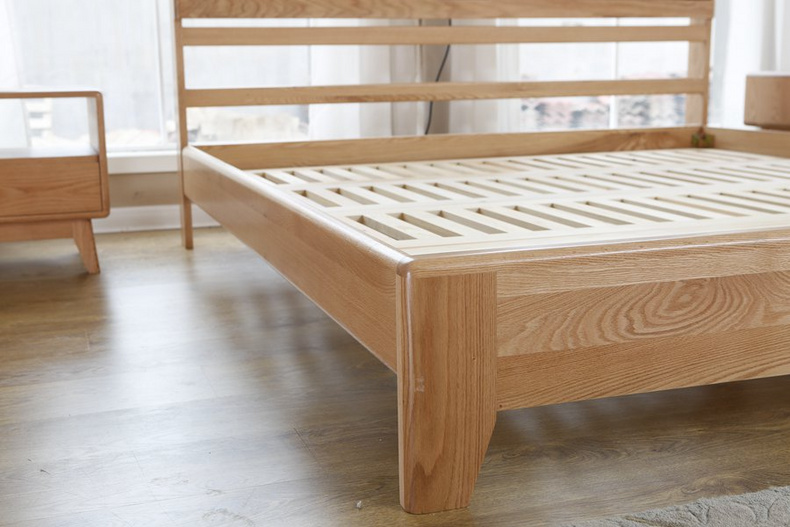 2021 New Design Nordic Stye Natural Solid  WoodKing Size Bed with soft bed head for Bedroom furniture