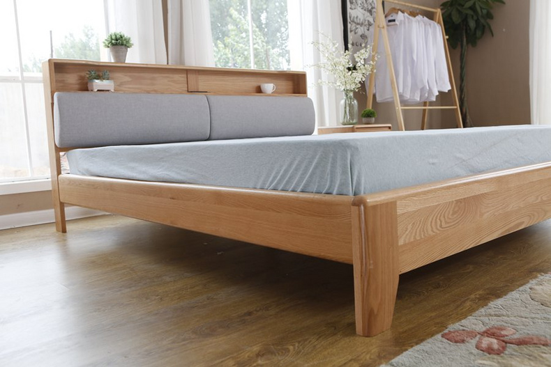 2021 New Design Nordic Stye Natural Solid  WoodKing Size Bed with soft bed head for Bedroom furniture