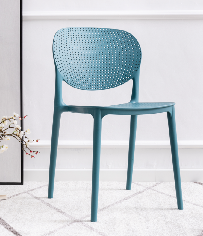 one -piece-PP  chair