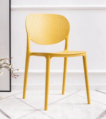one -piece-PP  chair