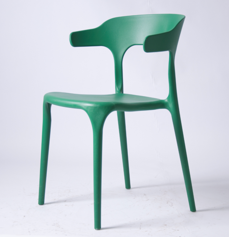 PLASTIC DINING CHAIR