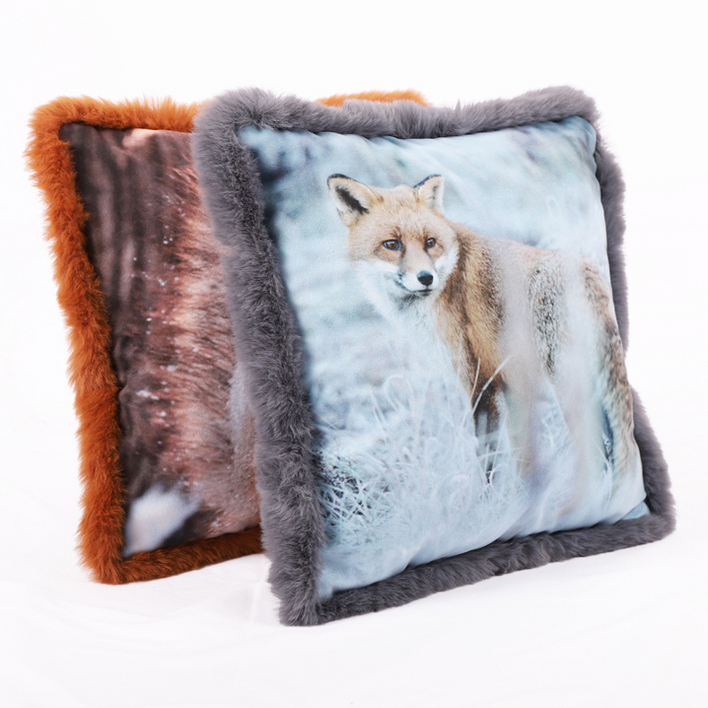 Cotton-etc Digital Print Squirrel Pattern Velvet Cushion with Faux Fur Piping Fluffy-FX