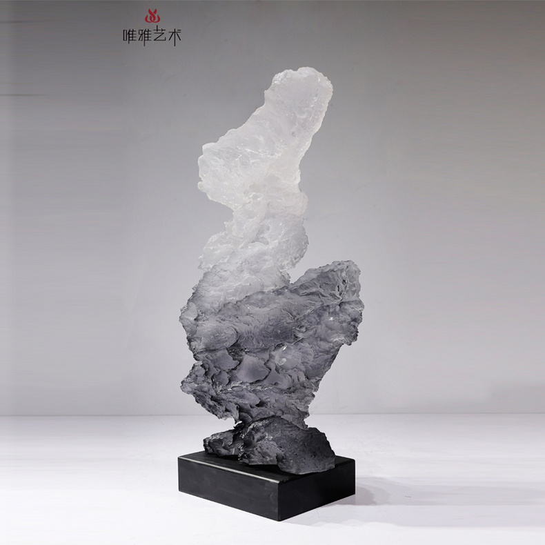 Transparent resin sculpture