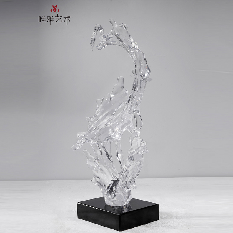 Transparent resin sculpture