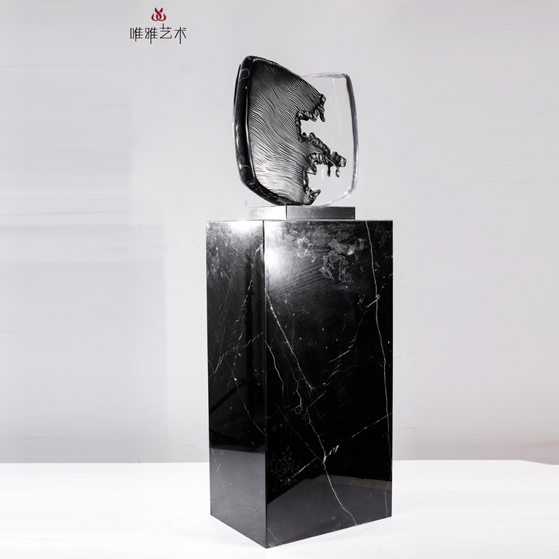 Transparent resin sculpture