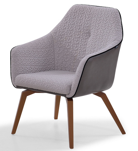 Arm chair