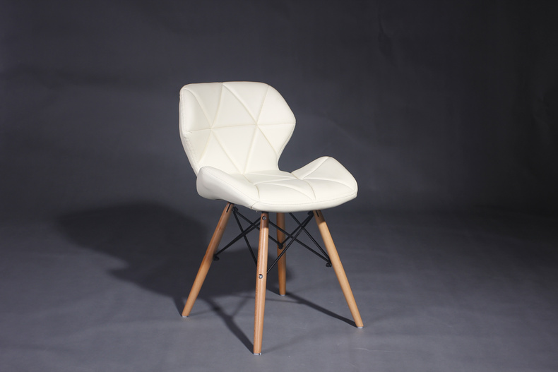 Plastic dinning chair with cushion,wooden leg