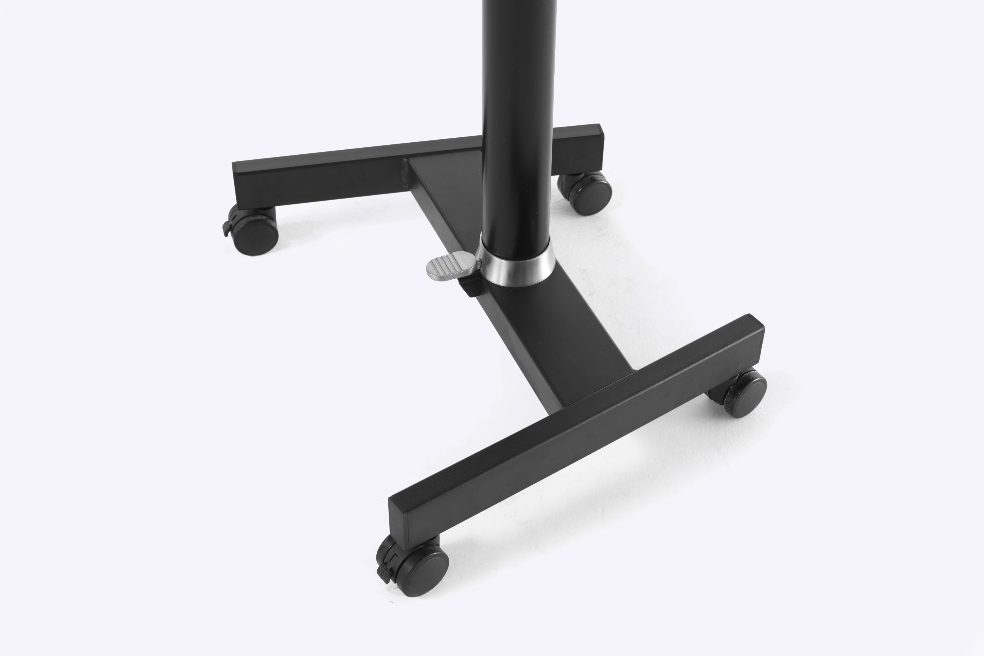 C152 Elevation Folding Table