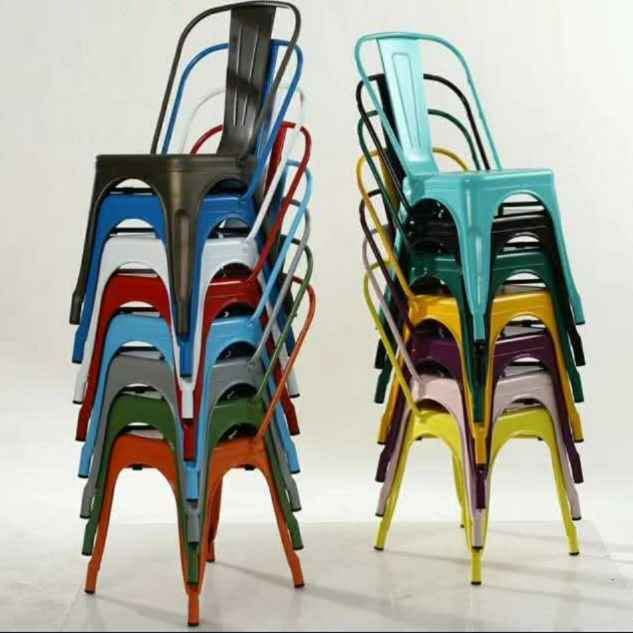 Matel   Chair M001