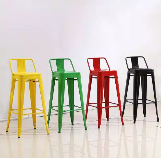 Matel   Chair M006