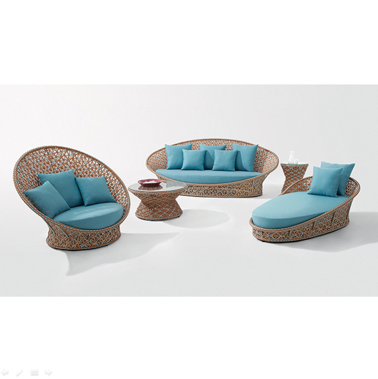 Garden Provence Oval Wicker Woven Chaise Lounge