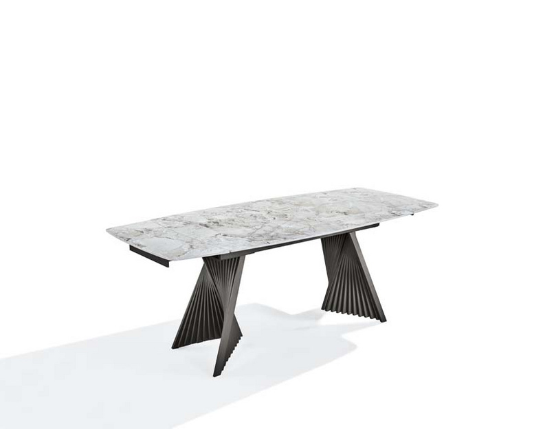 MAESTRO - EX dining table