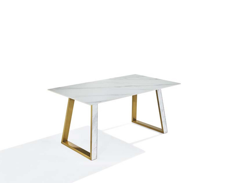 LOREM IPSUM dining table