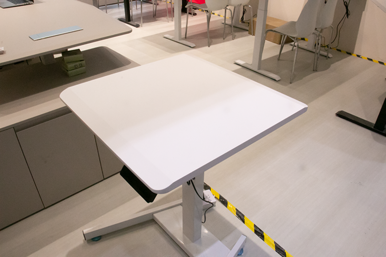 MDF EnviroNmental single speaker table