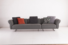 PV329  SOFA