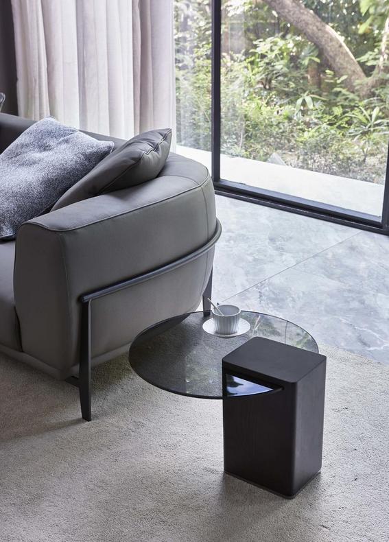 DC297 SIDE TABLE