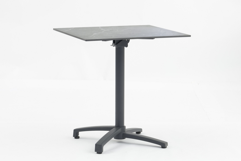 Quito foldable Table