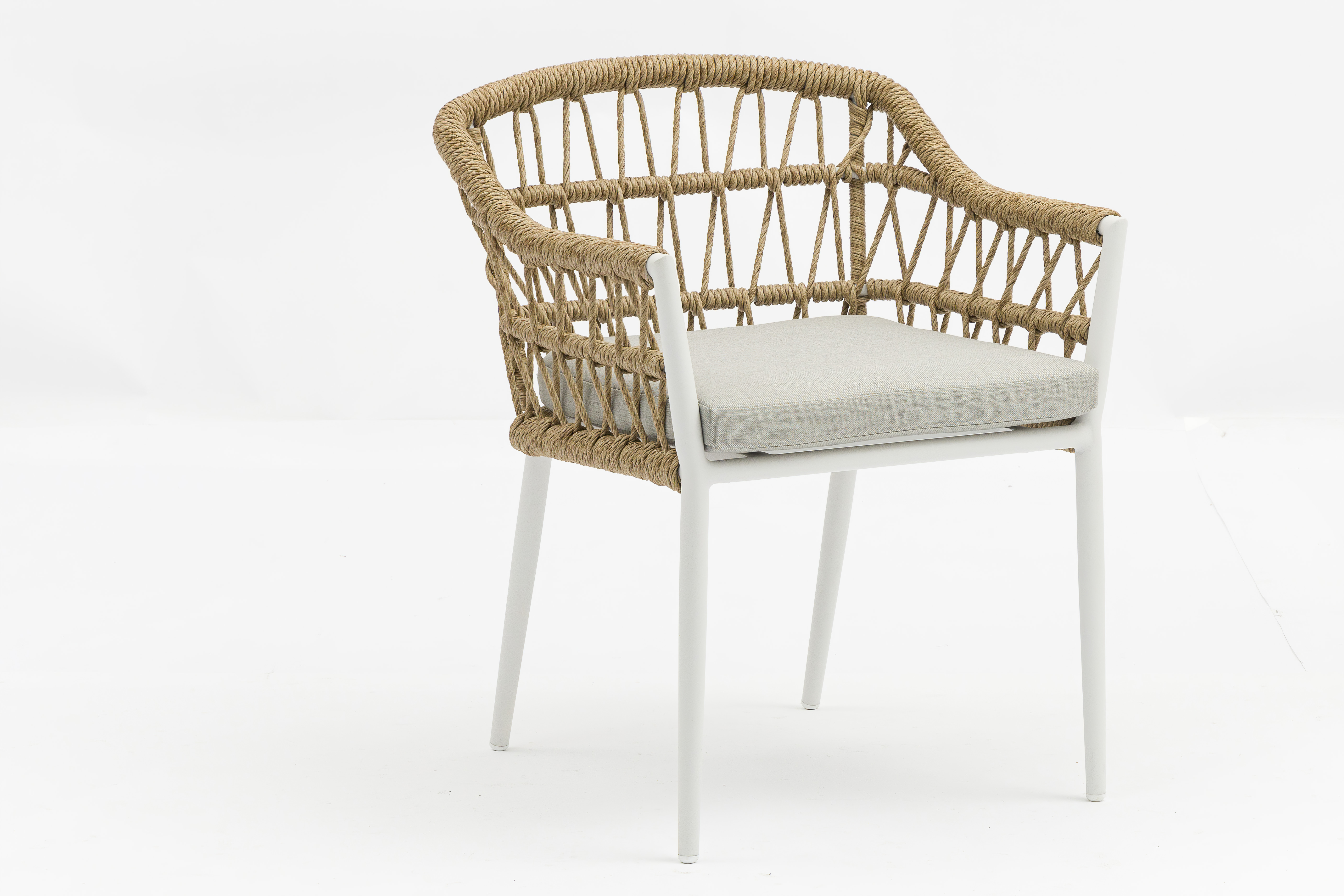 Elegant Weather-Resistant Patio Chair with Natural PE rattan Design+AD552015