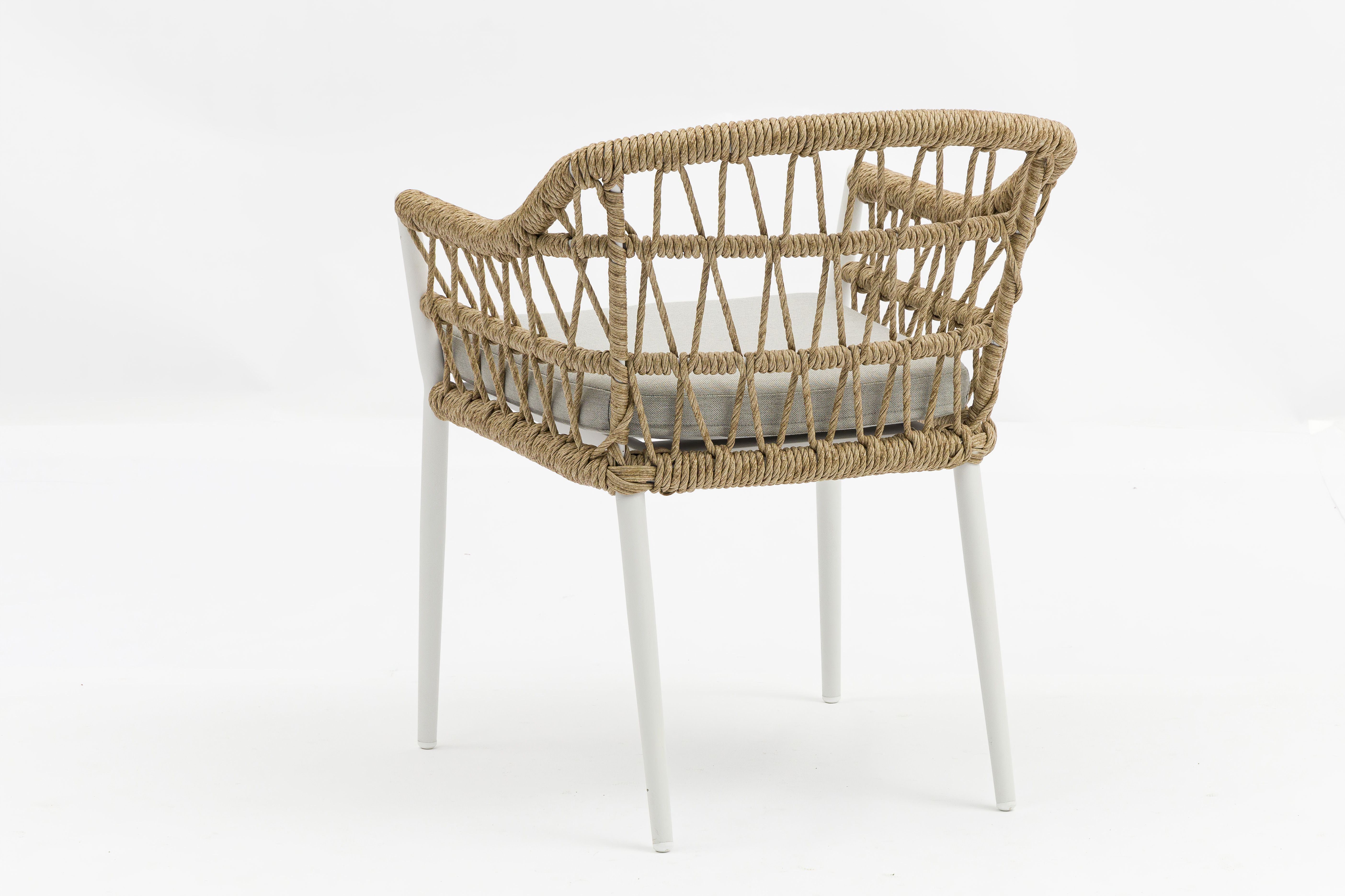 Elegant Weather-Resistant Patio Chair with Natural PE rattan Design+AD552015