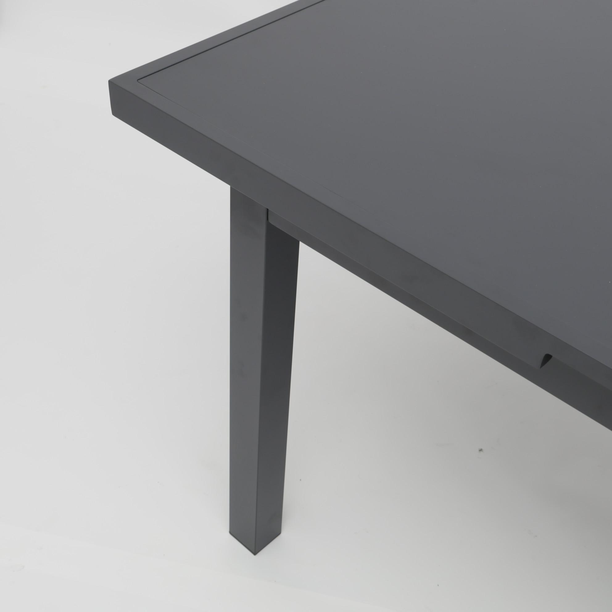 Adjustable Aluminum Outdoor Table with Extendable Design - AD991004