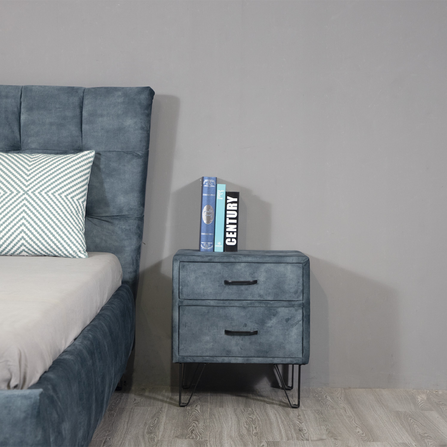 Huayang China Wholesale Modern Design Bedroom Set Fabric Blue Queen Size Bed