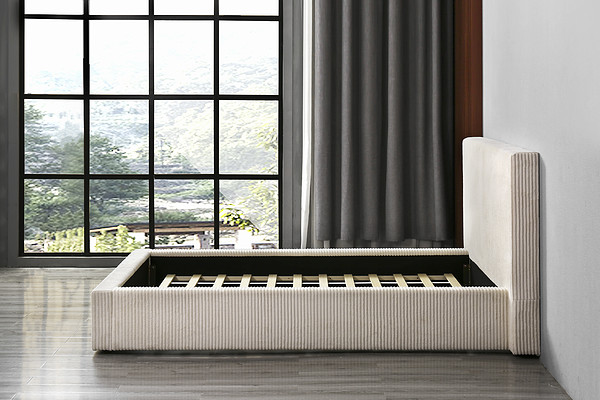 Huayang Wholesale Luxury Cuatomized White Elephant Fur High Headboard  Bed Frame