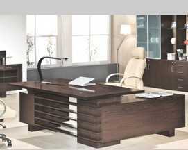 Series VII Office Desks