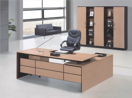 Series IX Office desks