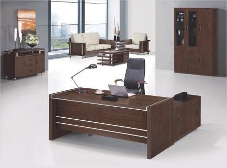 Series IX Office desks